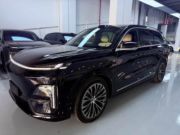 Changan Deepal S09 2025 2025款 四驱Ultra+ 高定版