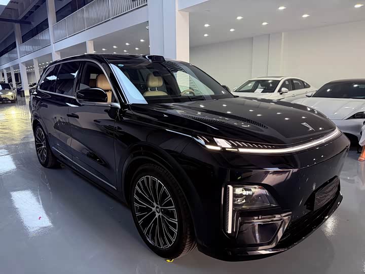 Changan Deepal S09 2025 2025款 四驱Ultra+ 高定版