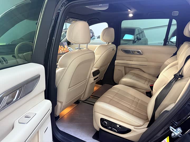 Changan Deepal S09 2025 2025款 四驱Ultra+ 高定版