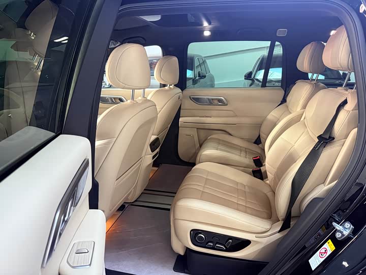 Changan Deepal S09 2025 2025款 四驱Ultra+ 高定版