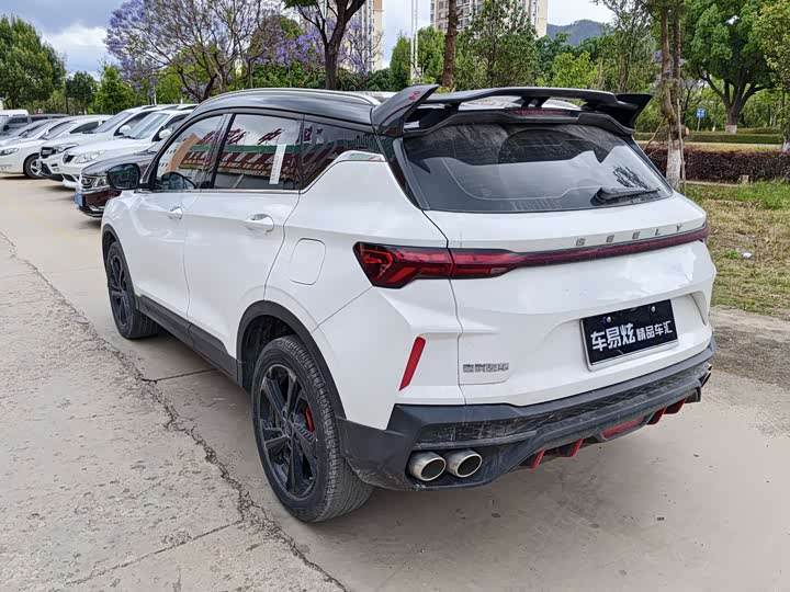 Zdjęcie 4 - Geely Coolray