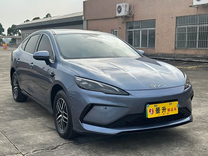 BYD Seal 05 DM-i Hybrid 2025 2025款 DM-i 智驾版 120KM旗舰型