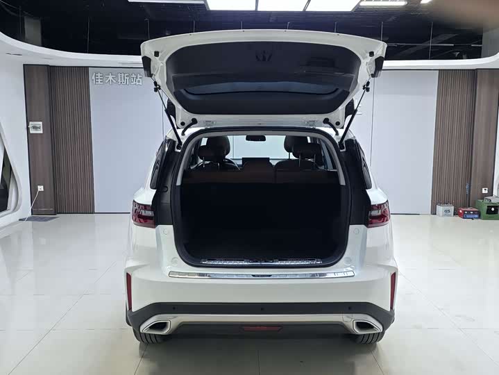 Geely Vision X6 2021 2021款 PRO 1.4T 自动尊贵型