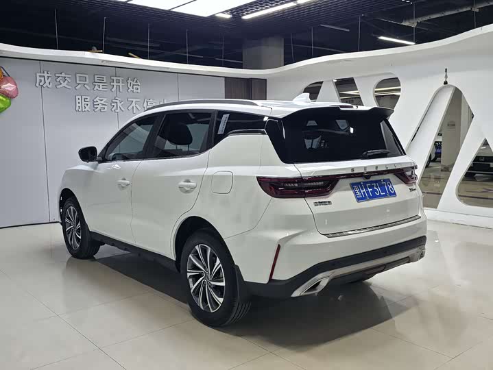 Geely Vision X6 2021 2021款 PRO 1.4T 自动尊贵型