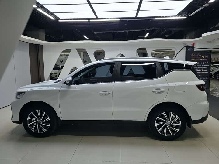 Geely Vision X6 2021 2021款 PRO 1.4T 自动尊贵型