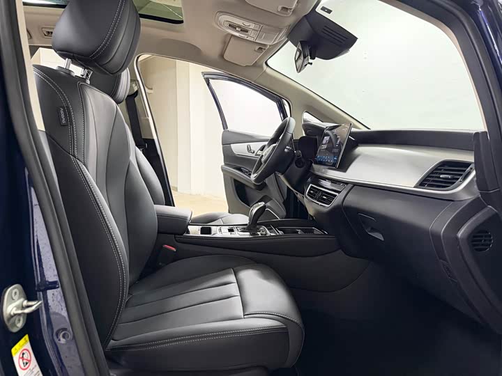 BYD Song Max 2021 2021款 升级版 1.5T 自动尊贵型 6座