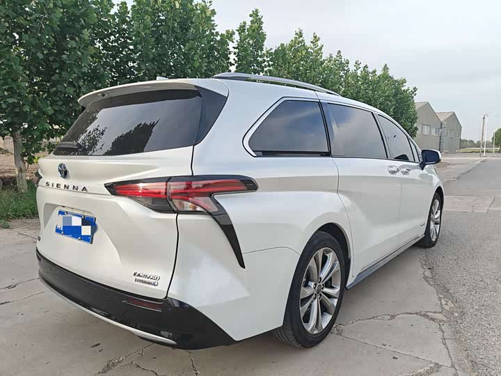 Toyota Sienna 2021 2021款 2.5L混动 尊贵版
