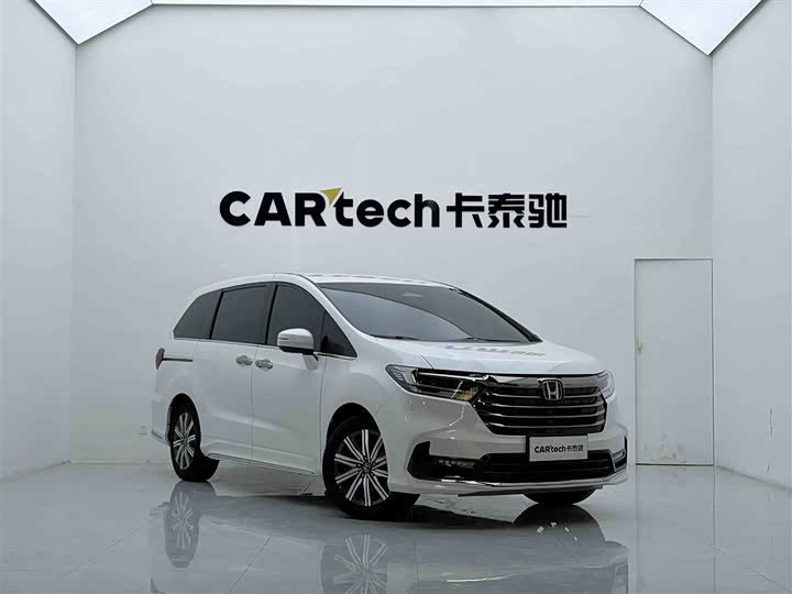 Фото 5 - Honda Odyssey