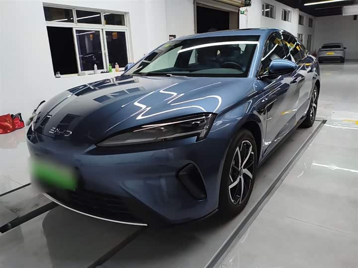 BYD Seal 07 DM-i Hybrid 2026 2026款 DM-i 1.5T 230km 尊荣型