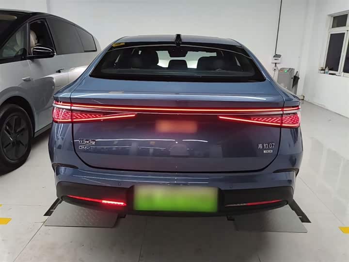 BYD Seal 07 DM-i Hybrid 2026 2026款 DM-i 1.5T 230km 尊荣型