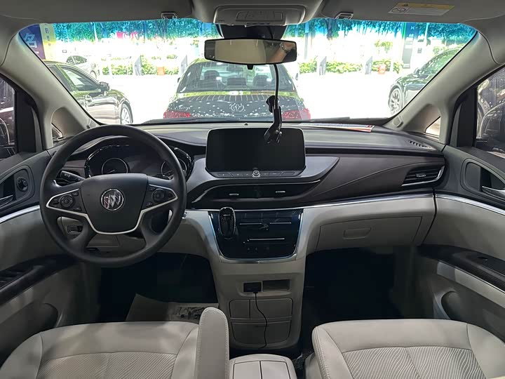 Фото 5 - Buick GL8 ES