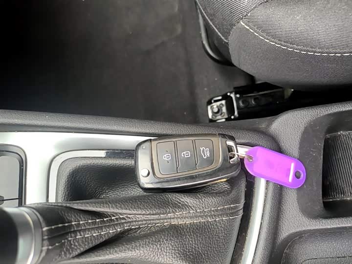 Hyundai Celesta 2020 2020款 1.6L 自动GL悦目版