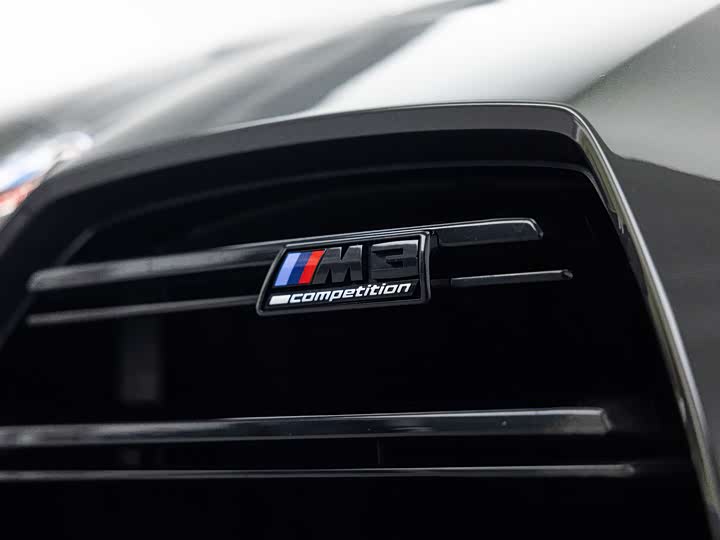 BMW M3 2021 2021款 M3四门轿车 雷霆版