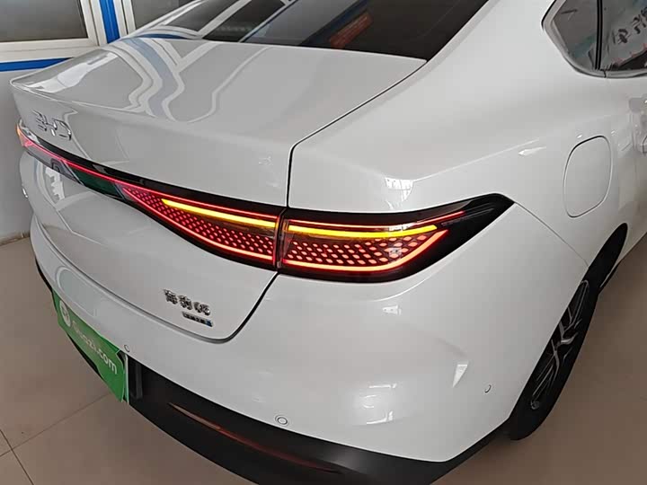 BYD Seal 05 DM-i Hybrid 2025 2025款 DM-i 智驾版 55KM尊贵型