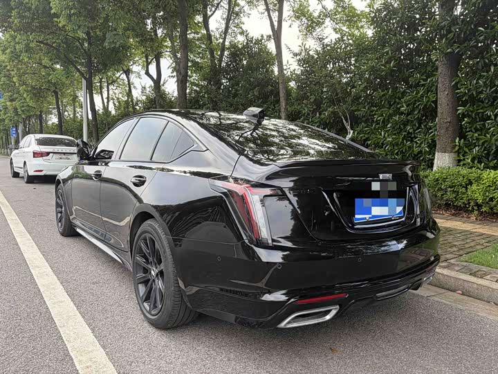 Cadillac CT5 2025 2025款 28T 赛道性能版