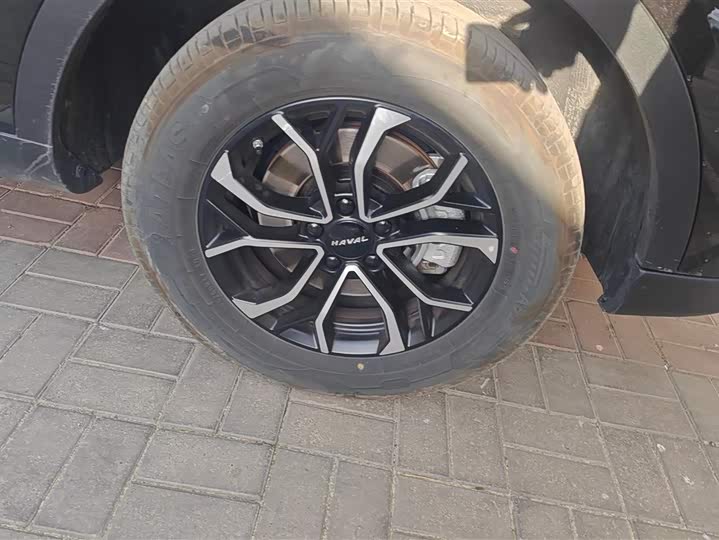 Photo 6 - Haval H6