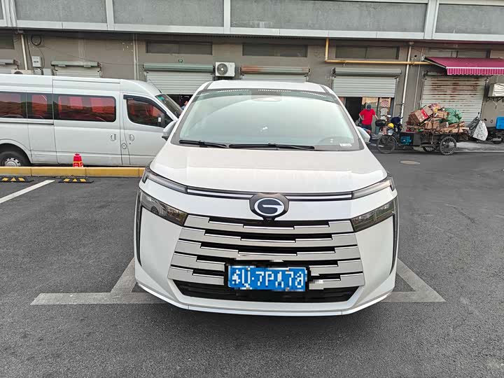 GAC Trumpchi E8 2024 2024款 荣耀系列 2.0L 荣耀版