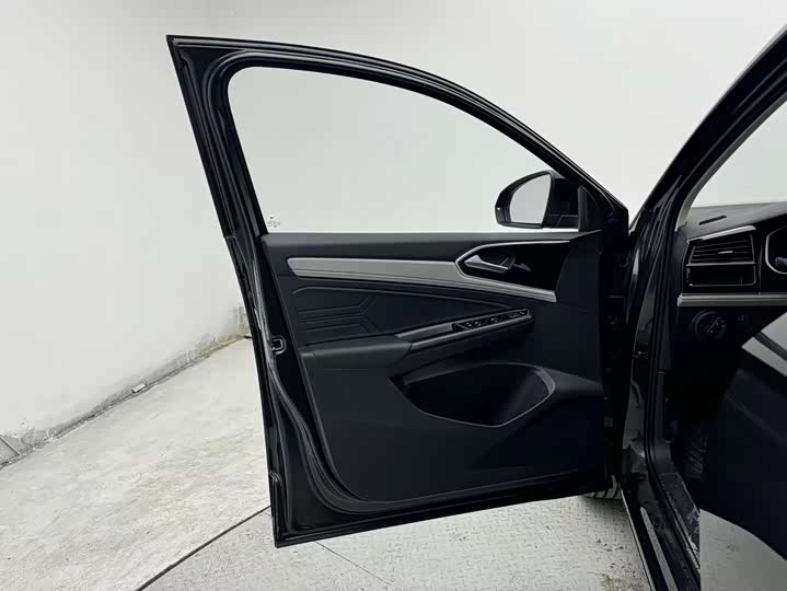 Jetta VS5 2024 2024款 280TSI 自动旗舰高光版