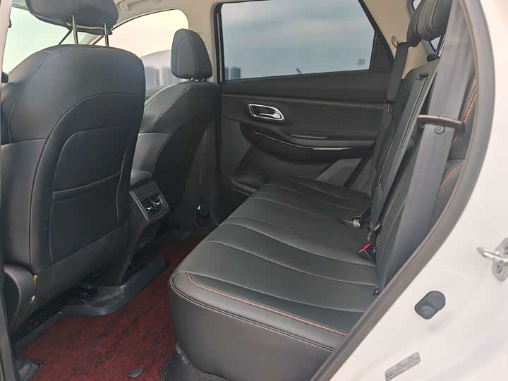Changan Oshan X7 Plus 2023 2023款 畅享版 1.5T自动尊贵型