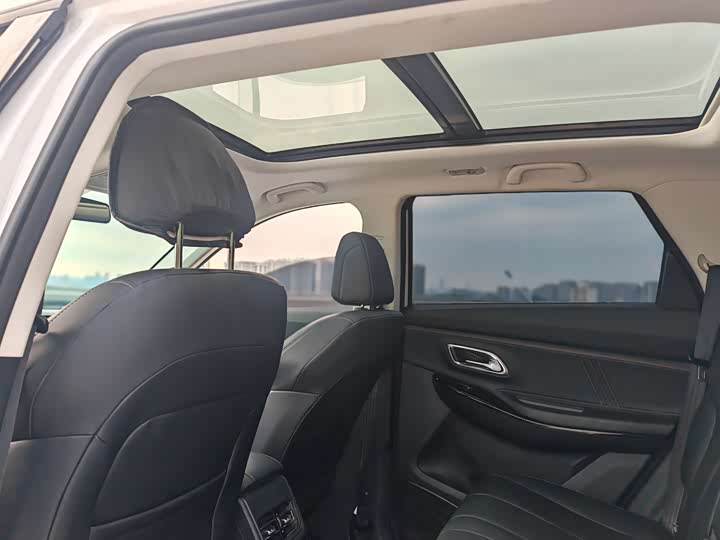 Changan Oshan X7 Plus 2023 2023款 畅享版 1.5T自动尊贵型