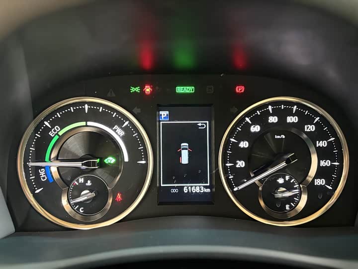 Фото 6 - Toyota Vellfire