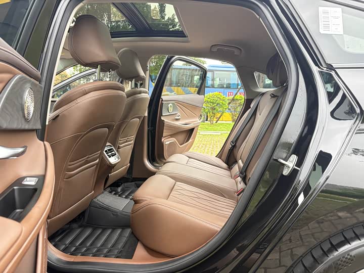 Chery Arrizo 8 2025 2025款 2.0T DCT劲