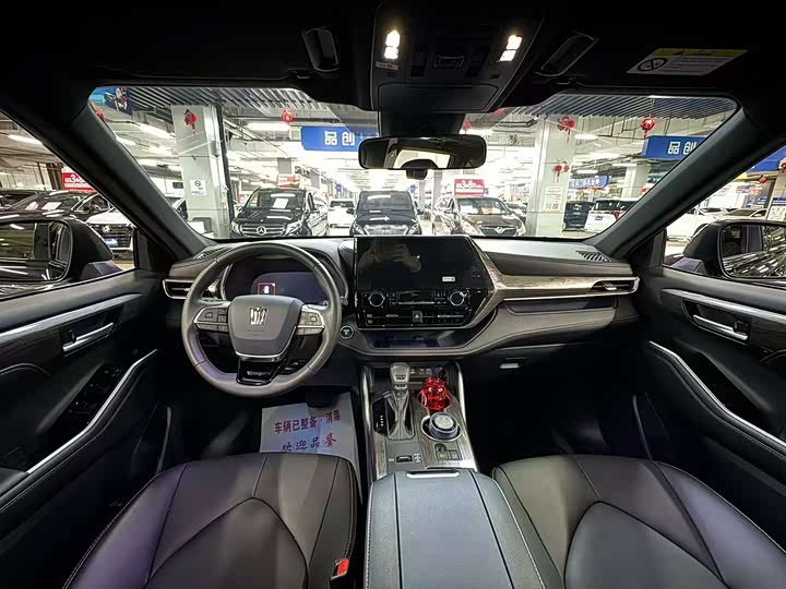 Toyota Crown Kluger 2024 2024款 2.5L HEV四驱豪华版