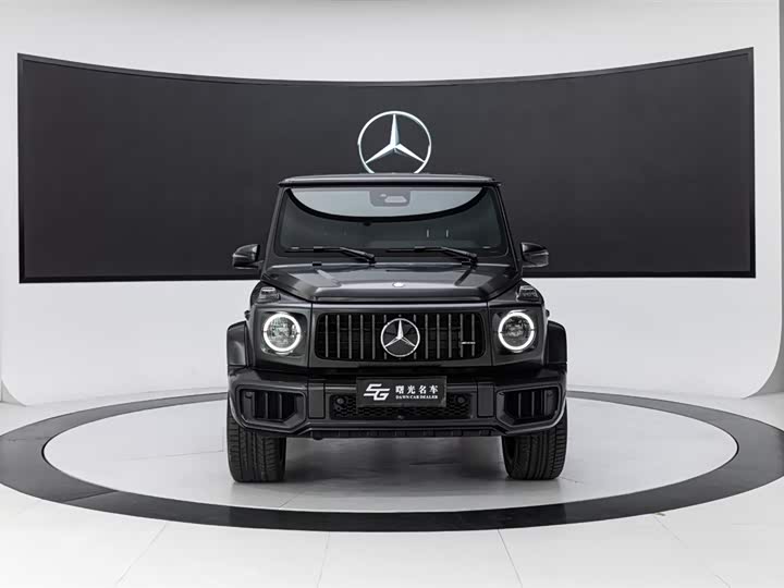 Фото 2 - Mercedes-Benz G-Class AMG
