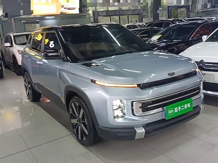 Фото 4 - Geely Icon