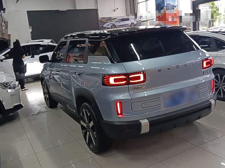 Фото 5 - Geely Icon