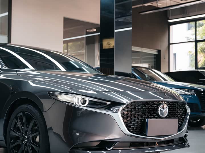 Mazda 3 (Axela) 2025 2025款 2.0L 自动质臻版