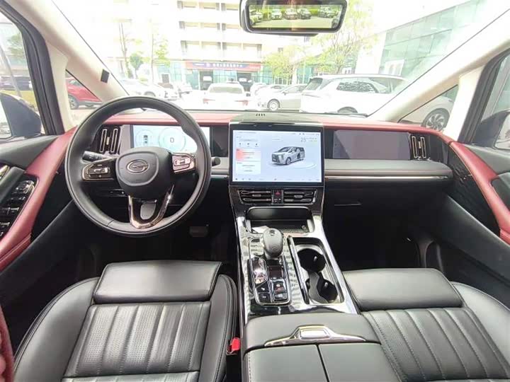 GAC Trumpchi E9 2025 2025款 E9 超级快充 宗师