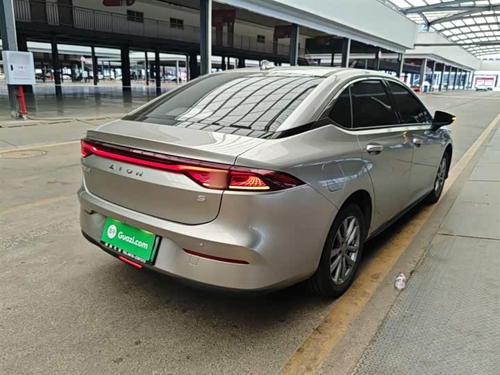 Фото 7 - GAC Aion S