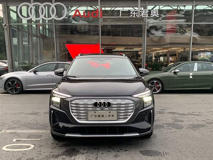 2023 Audi Q5 e-tron