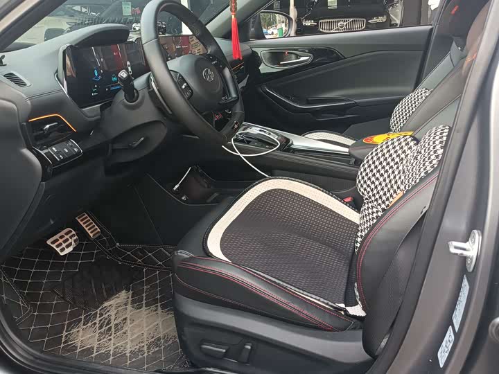 2023 Hyundai Lafesta