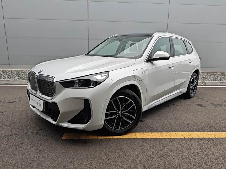 BMW iX1 2025 2025款 eDrive25L M运动套装