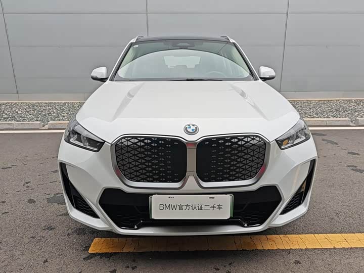 BMW iX1 2025 2025款 eDrive25L M运动套装