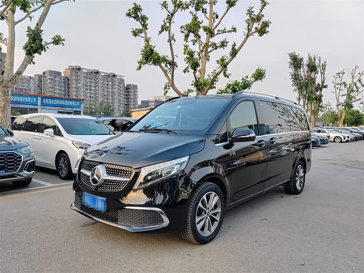 Mercedes-Benz V-Class 2022 2022款 V 260 领航版