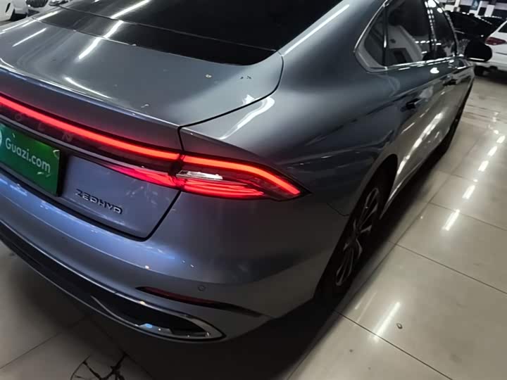 Фото 8 - Lincoln Z (Zephyr)