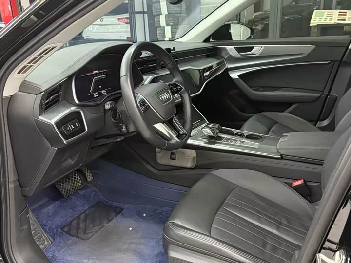 Audi A6 2022 2022款 allroad quattro 探索家 55 TFSI 尊享越野型