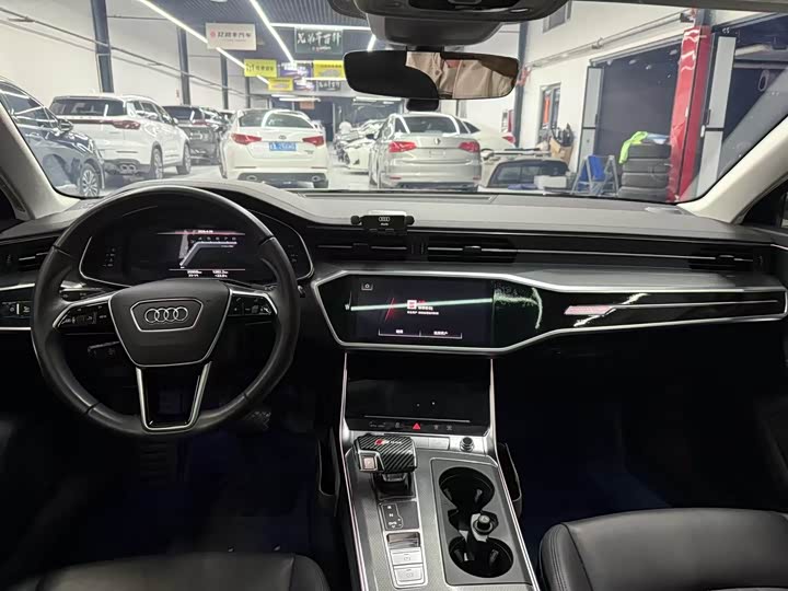 Audi A6 2022 2022款 allroad quattro 探索家 55 TFSI 尊享越野型