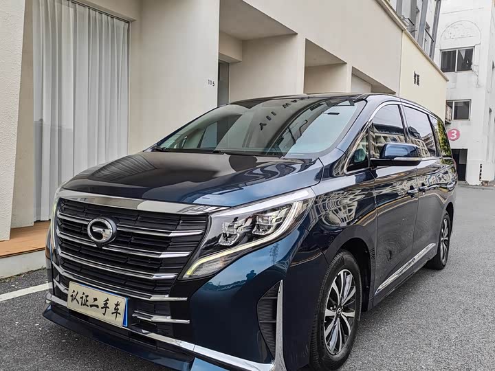 Фото 1 - GAC Trumpchi M8