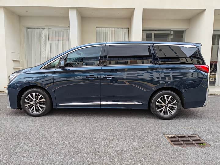 Фото 4 - GAC Trumpchi M8