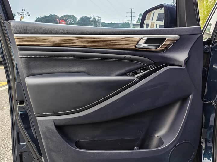Фото 8 - GAC Trumpchi M8