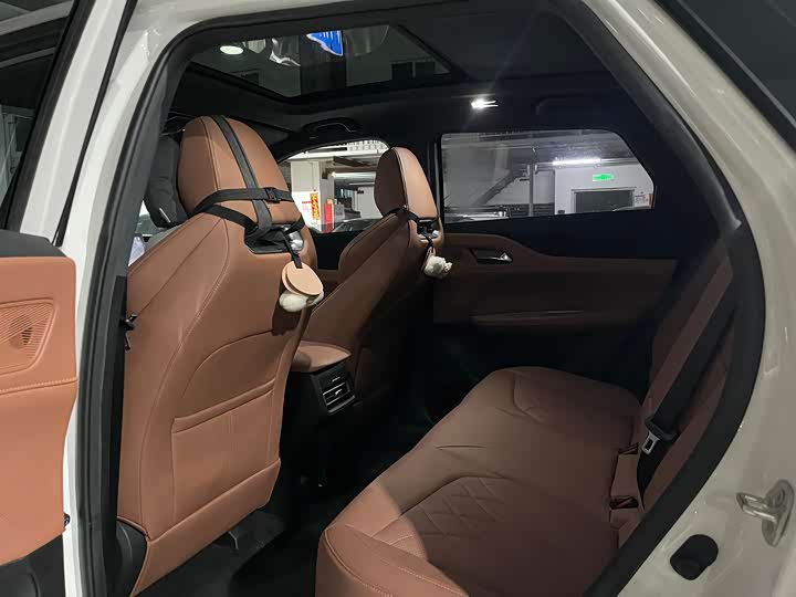 Changan UNI-Z Hybrid 2024 2024款 蓝鲸智电iDD 125km 卓越型