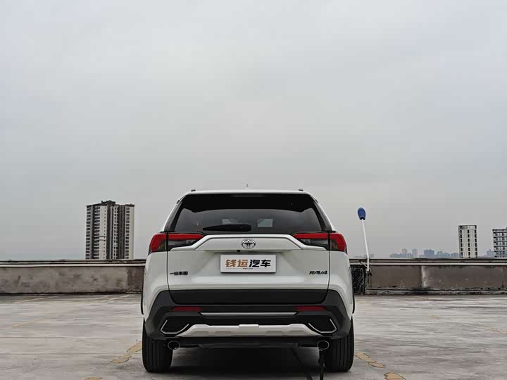 Toyota RAV4 2021 2021款 2.0L CVT两驱风尚PLUS版