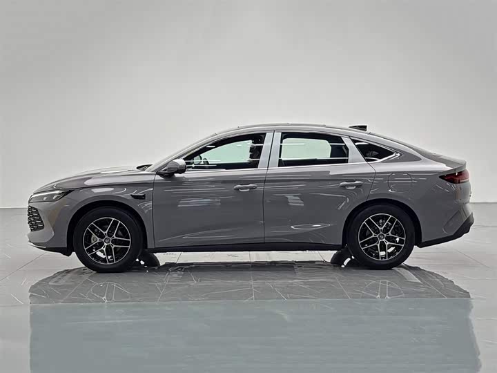 2026 BYD Qin L