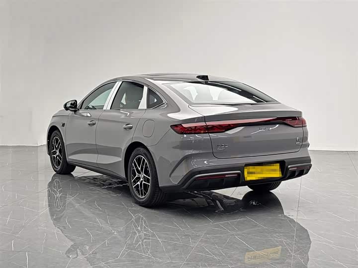 2026 BYD Qin L