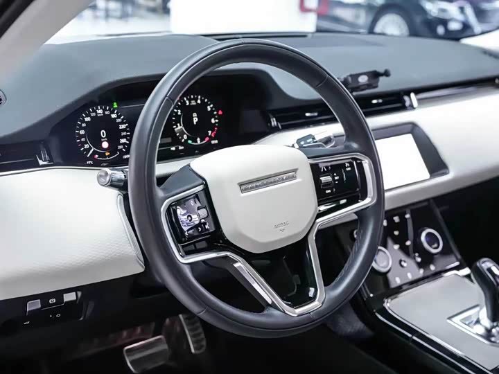 Фото 6 - Land Rover Range Rover Evoque L