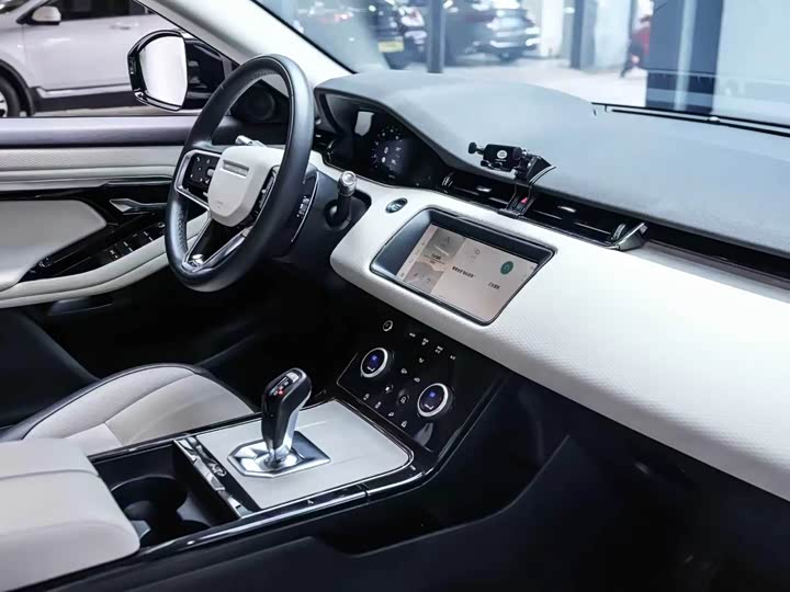 Фото 7 - Land Rover Range Rover Evoque L